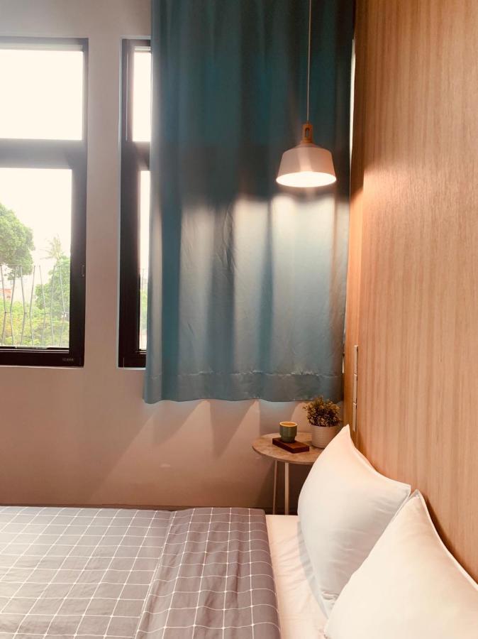 Oyaji Guesthouse-依人數床位數計價開放房型 Tainan Exterior foto