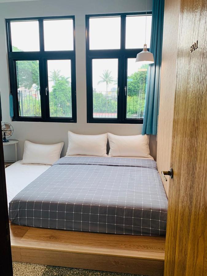 Oyaji Guesthouse-依人數床位數計價開放房型 Tainan Exterior foto